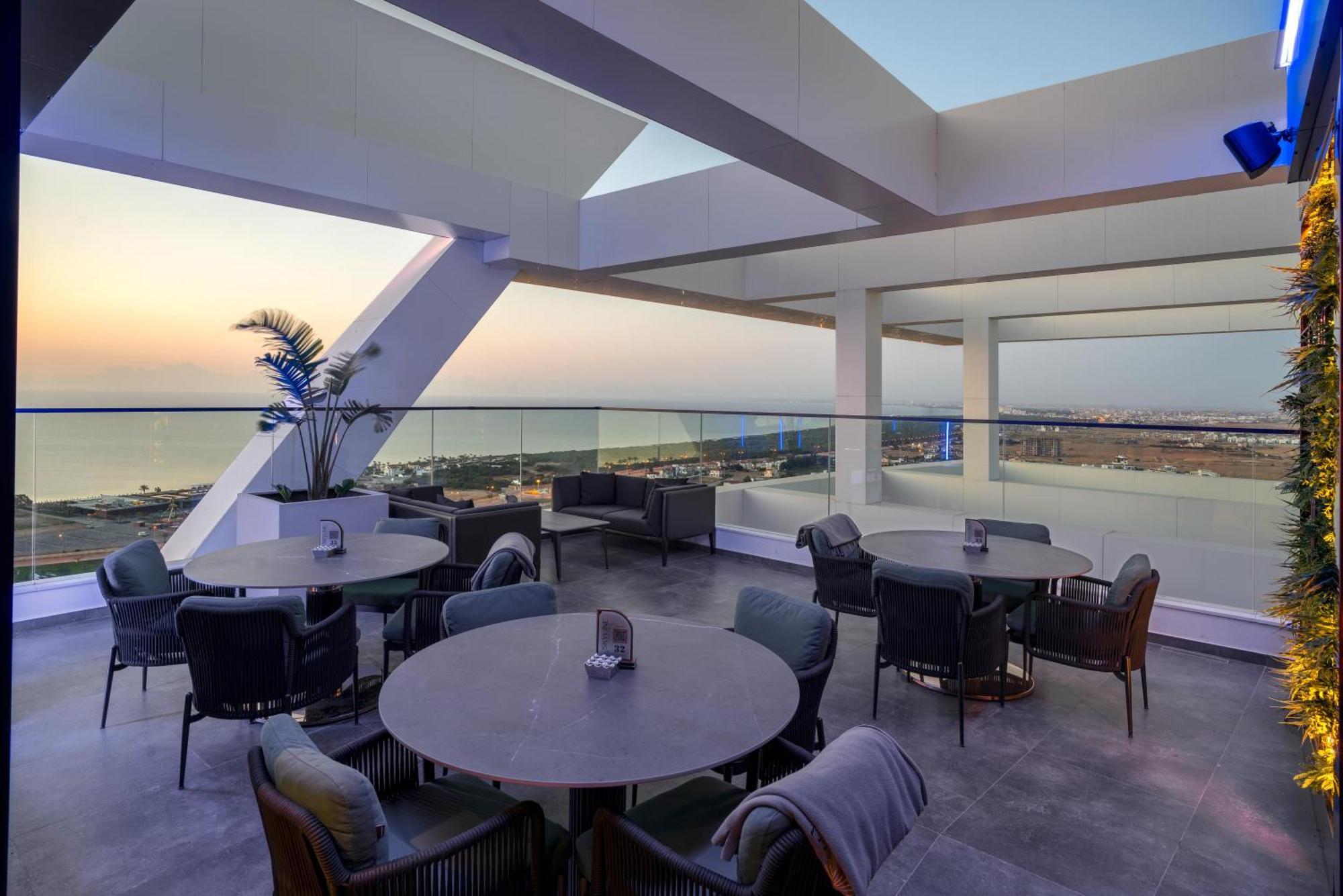 Grand Sapphire Resort & Casino Trikomo المظهر الخارجي الصورة