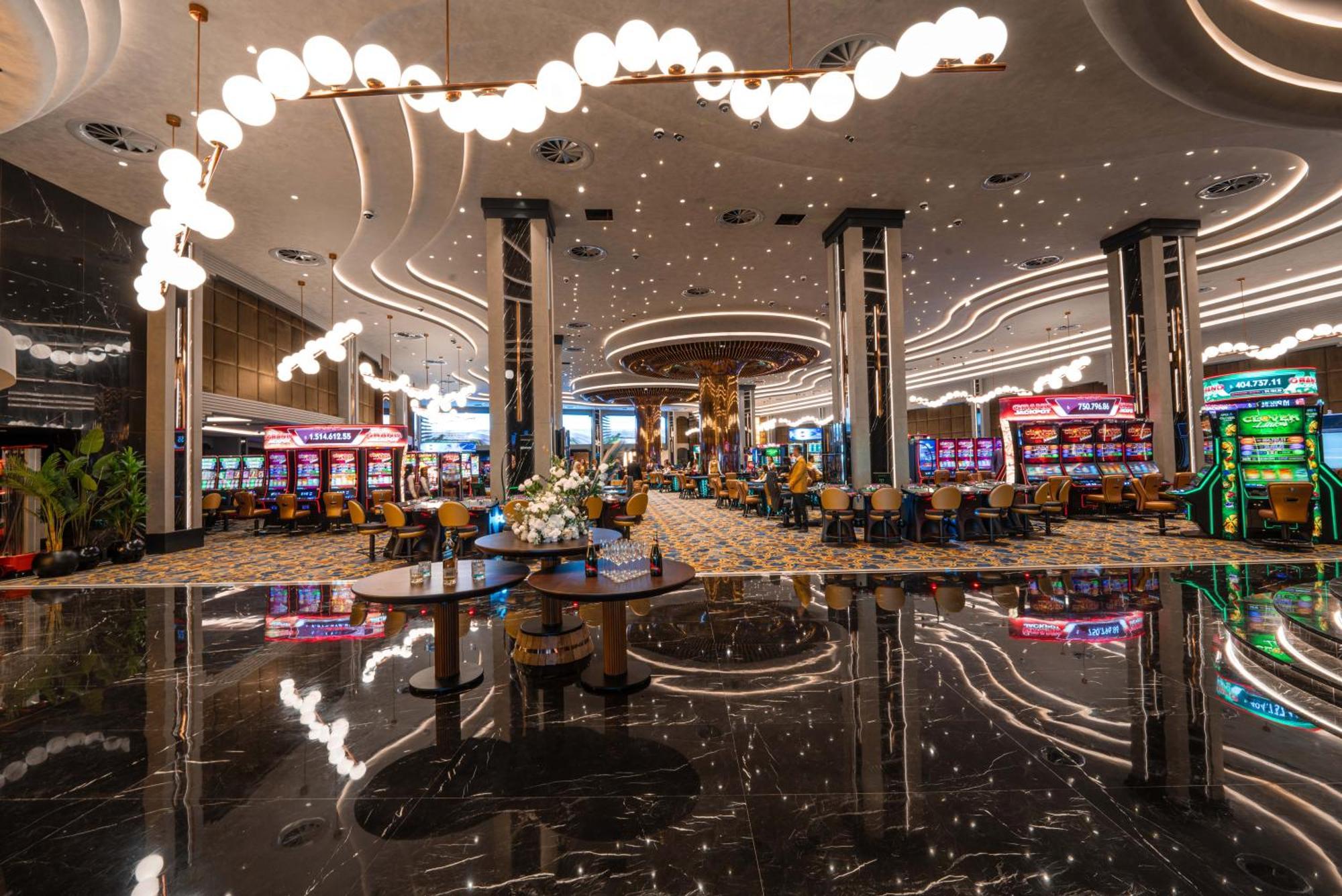 Grand Sapphire Resort & Casino Trikomo المظهر الخارجي الصورة